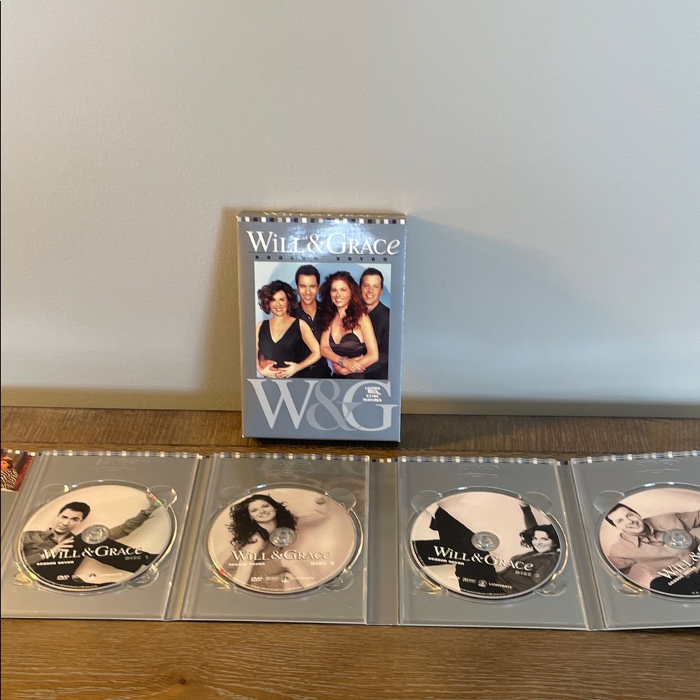 Will & Grace DVD Box Sets - Seasons 1, 3, 5, 6 and 7 - Picture 6 of 7
